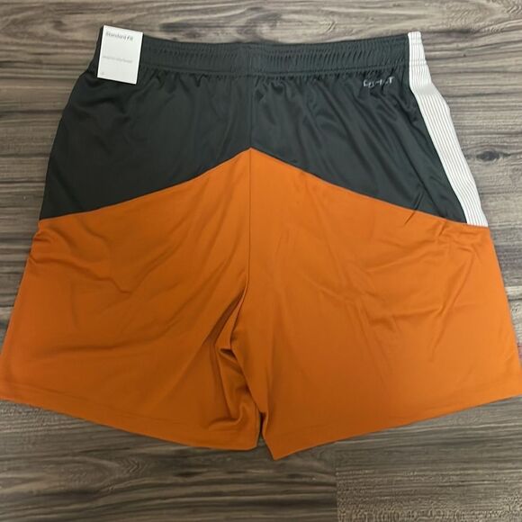 Nike College Dri-FIT (Texas) Mens Shorts‎ - Picture 2 of 4